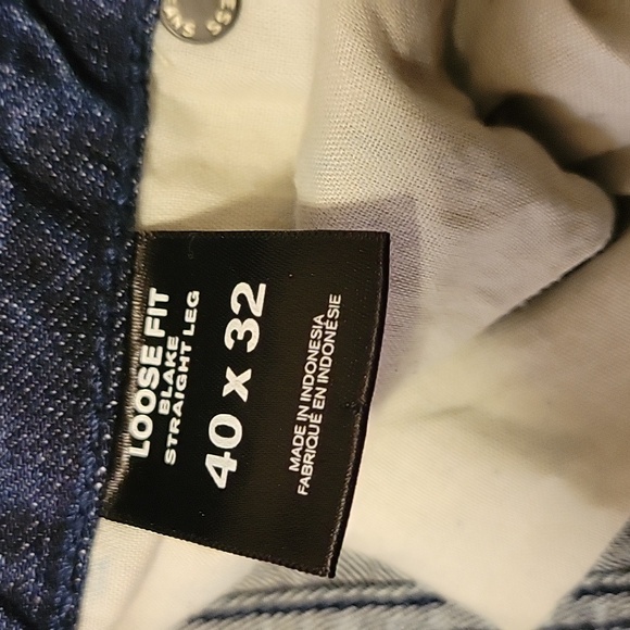EXPRESS Mens Jeans, Size 40/32 loose fit jeans! - Picture 8 of 8